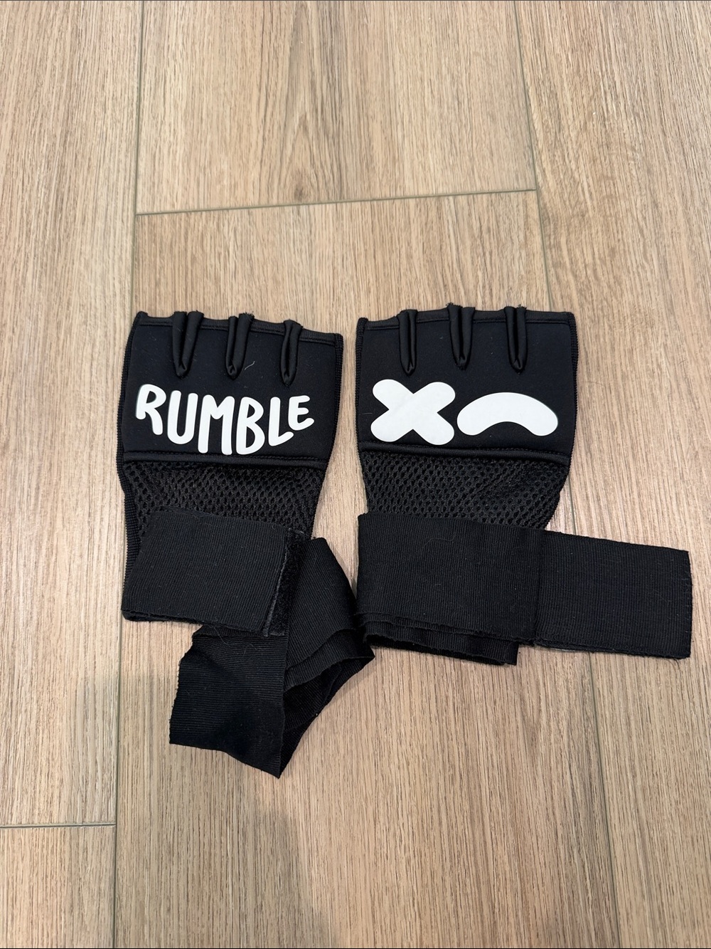 Women's Black Fingerless Workout Gloves with Wrist Wraps